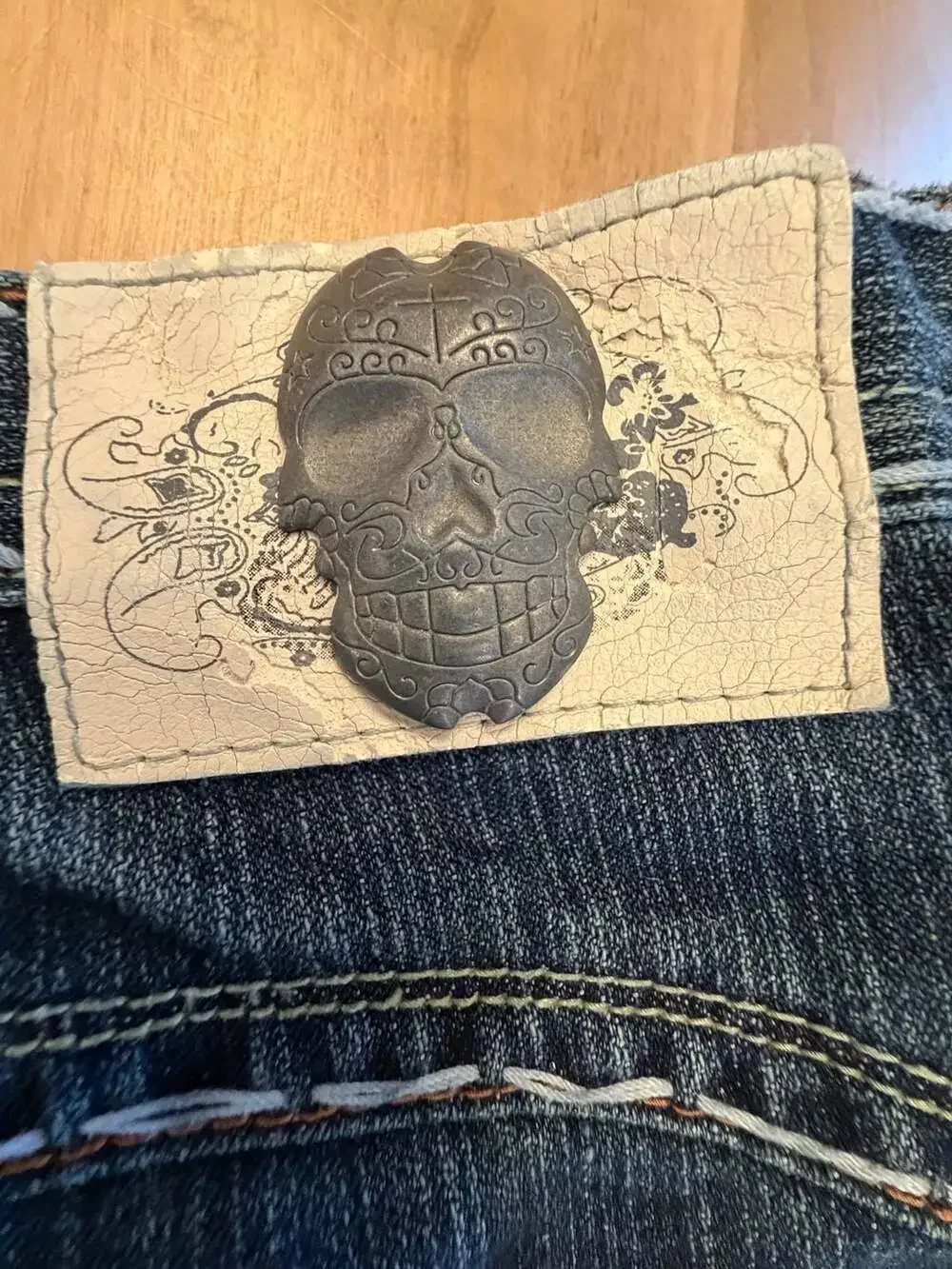 Laguna Beach Jean Co. Denim Jorts with Skull Buttons and Rhinestones Sz 40